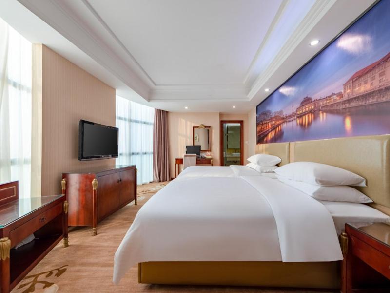 Vienna Hotel Shenzhen Songgang Shajiang Road Ngoại thất bức ảnh